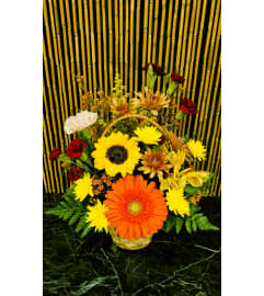 Fall Harvest Basket. An arrangement by Deep Creek Floral.