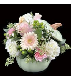 Pink Harvest Pumpkin. An arrangement by Hours of Flowers.