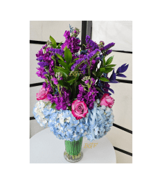 Nights of Versailles. An arrangement by Aventura Blooming Petals.