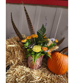 Feeling Fall. An arrangement by Petals and Pages.