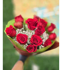 Heartfelt Romance. An arrangement by Rosebud Studio Florist.