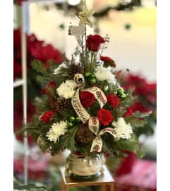 Winter Wonderland Tree. An arrangement by Bill's Flowers Arrangements.