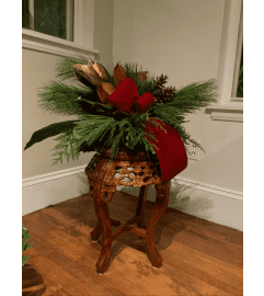 Christmas Greetings. An arrangement by Silver Rose Emotions.