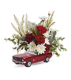 Ford Classic Blooms. An arrangement by Flowers of Jacksonville.