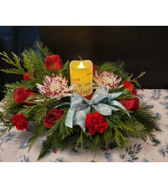 TWAS THE NIGHT BEFORE CHRISTMAS. An arrangement by A Loving Touch Florist.