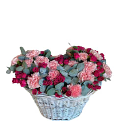 Composition in soft pink shades. An arrangement by Mary Flowers Decor.