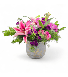 Passionate Paradise. An arrangement by Appleblossoms.