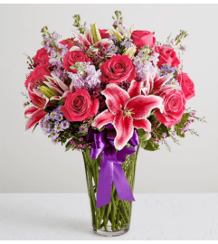 Straight From the Heart. An arrangement by Susana's Flowers.