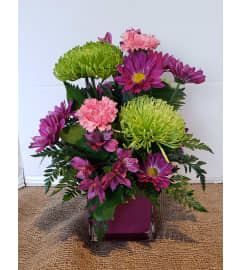 Fuji Harmony. An arrangement by Zaisers Florist and Greenhouse.
