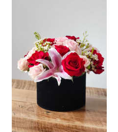 Romantic box harmony. An arrangement by The Flower Garden.