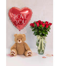 Romantic Scarlet Embrace. An arrangement by La Bolsa Rosa.