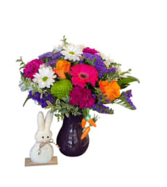 What's Up Doc. An arrangement by Loyalist Flowers.