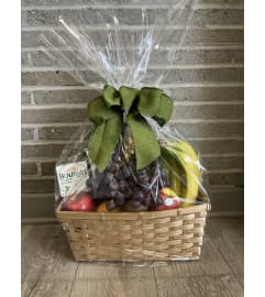 Fruit / Gourmet Basket. An arrangement by Syd Kemsley Florist. Fruit / Gourmet Basket. An arrangement by Syd Kemsley Florist.