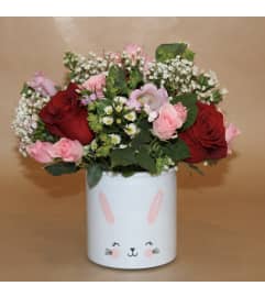 Short Easter Bunny. An arrangement by Hudson Valley Floral.