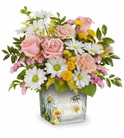 Honey Kissed Bouquet (Teleflora). An arrangement by North Liberty Flower Shop.