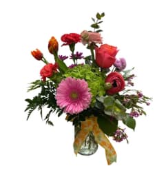 Garden Vase. An arrangement by Flower Buds Florist PEI.