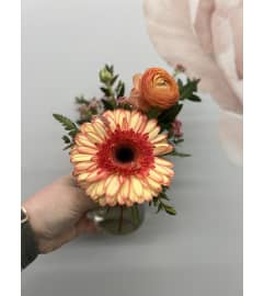 Golden Glow Gratitude. An arrangement by Grande Prairie Florist.