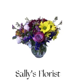 Sally's For my Special Mom. An arrangement by Prime Florist.
