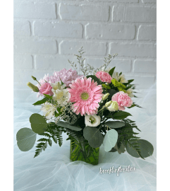Perfect Mix Mini. An arrangement by Brooklin Floral and Garden Shoppe Inc..