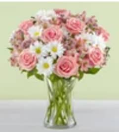 Mom's Special. An arrangement by Palmetto Gardens Florist.