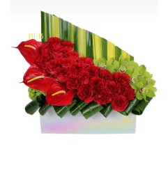 Tropical Eclectic Design. An arrangement by Brickell Ave Florist.