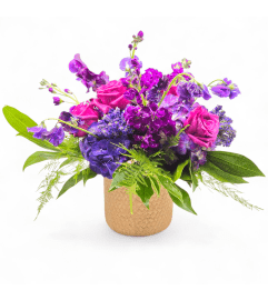 Violet Dreamscape. An arrangement by Appleblossoms.