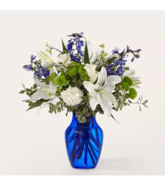 Santorini Bouquet. An arrangement by North Liberty Flower Shop.