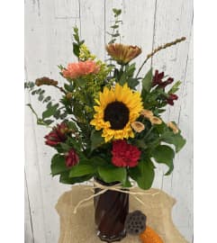 Sunset Dream. An arrangement by Incredible Florist.