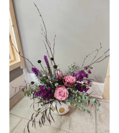Moonlit Magic. An arrangement by Petals and Pages.