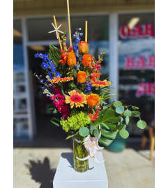 Peachy Beachy. An arrangement by Shell Beach Floral Design.