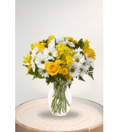 Sunny Sentiments. An arrangement by Blossoms On The Trail.