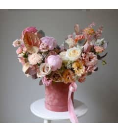 #47 Elenya Box. An arrangement by Blossy Flowers.