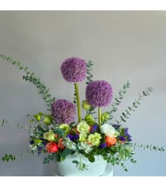 #25 Mood. An arrangement by Blossy Flowers.