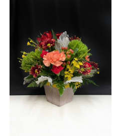 Tinfull of Autumn. An arrangement by Marianne's Floral Garden. Tinfull of Autumn. An arrangement by Marianne's Floral Garden.