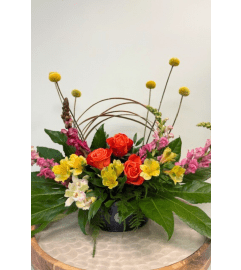 A Vibrant New Dawn. An arrangement by Blossoms On The Trail.