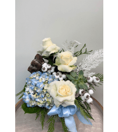 Snow More Winter Blues. An arrangement by Blossoms On The Trail.