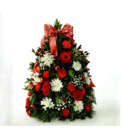 Merry Merry Tree. An arrangement by Julie's Artistic Rose.