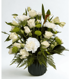 Whispers of Winter. An arrangement by My Secret Garden.