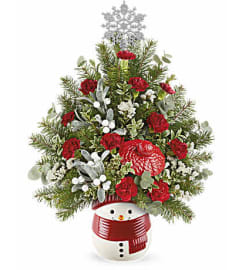 Snowy Embrace Arrangement. An arrangement by Flore's Shop.