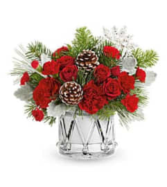 Scarlet Snow Drum. An arrangement by Sophie's Flowers.