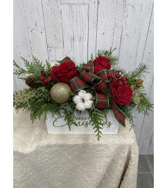 RED VELVET WONDERLAND. An arrangement by Incredible Florist Seton.