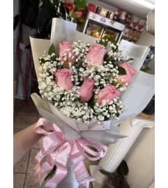 Pink Promise Blooms. An arrangement by Floreria Mexico. Pink Promise Blooms. An arrangement by Floreria Mexico.