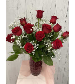 Venus (IFS). An arrangement by Incredible Florist Seton.