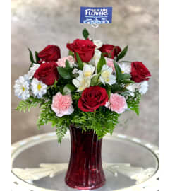 SIWF Romance of Roses. An arrangement by Say It With Flowers. SIWF Romance of Roses. An arrangement by Say It With Flowers.