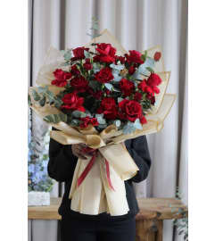 European Style Love Wrap. An arrangement by Berlin Flower Shop. European Style Love Wrap. An arrangement by Berlin Flower Shop.