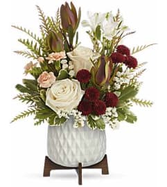 Rustic Rose Delight. An arrangement by Flore's Shop.