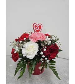 Love's Gentle Bloom. An arrangement by Balloon Bouquets Plus. Love's Gentle Bloom. An arrangement by Balloon Bouquets Plus.