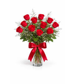 Roses Classic Lover. An arrangement by Geni's Florist and Gifts.