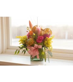 Golden Hearts Collide. An arrangement by Flower Snobs at Cityview.