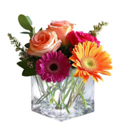 Sunshine Melody. An arrangement by Deer Valley Florist and Flower Delivery.